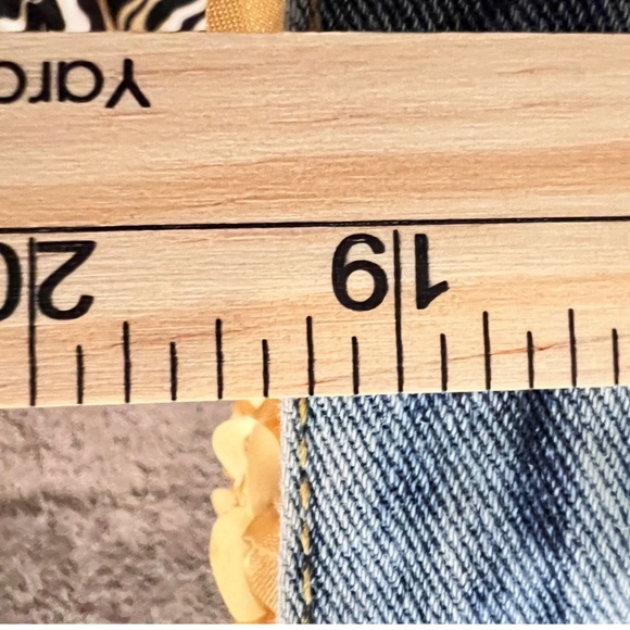 #A002   Pearl Embellished Denim Jacket – Size L – New without Tag - Picture 9 of 14